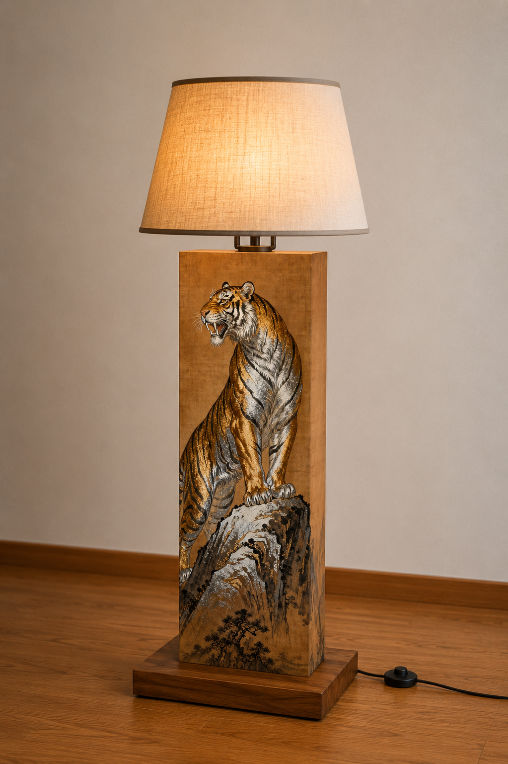 Tiger's Summit wooden Floor Lamp